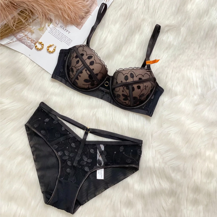 Contrast Color Lace Bra