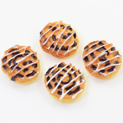 Herstellung Mini süße Kekse Kekse geformt Harz Cabochon Essen Flatback Charms Kinder Spielzeug DIY Kühlschrank Ornamente