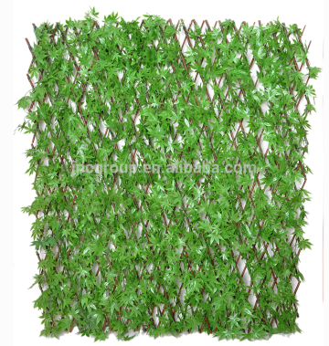 Artificial leaf fence