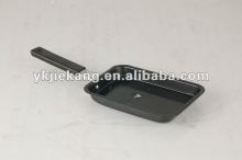 Non-stick omelet pan