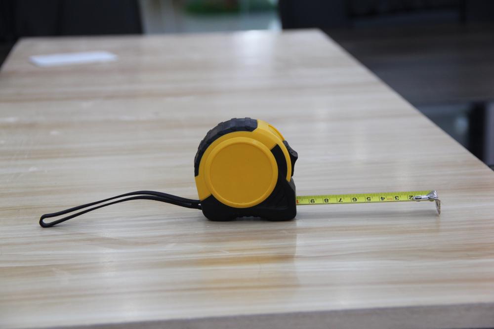 snap on tape measure