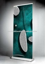 Standard pull up banner