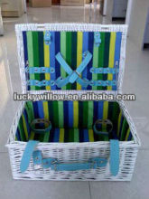 wicker picnic basket for 2 person