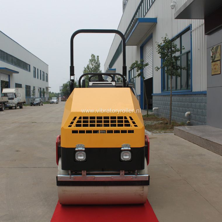 1.7 Ton Double Drum Small Vibratory Road Roller