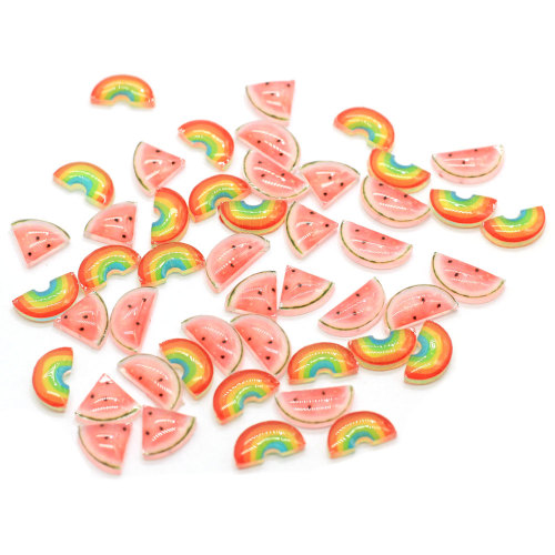 Mini baratija de resina de melón de agua rosa Mini cabujón arcoíris para accesorio de limo de arte de uñas de moda