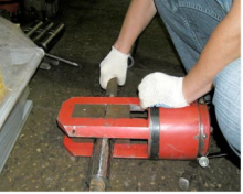 Cold squeezing machine