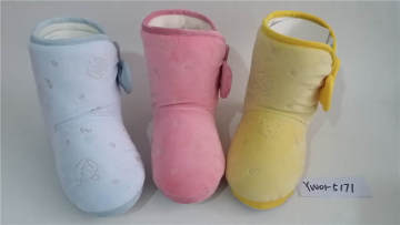 ladies indoor knit boots