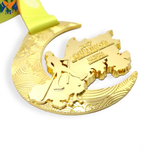 Dessin gratuit de la médaille d'or légère de conception chinoise