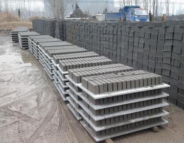 block machine pallet