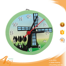 Cheap In-mould Labelling Plastic Table Clock