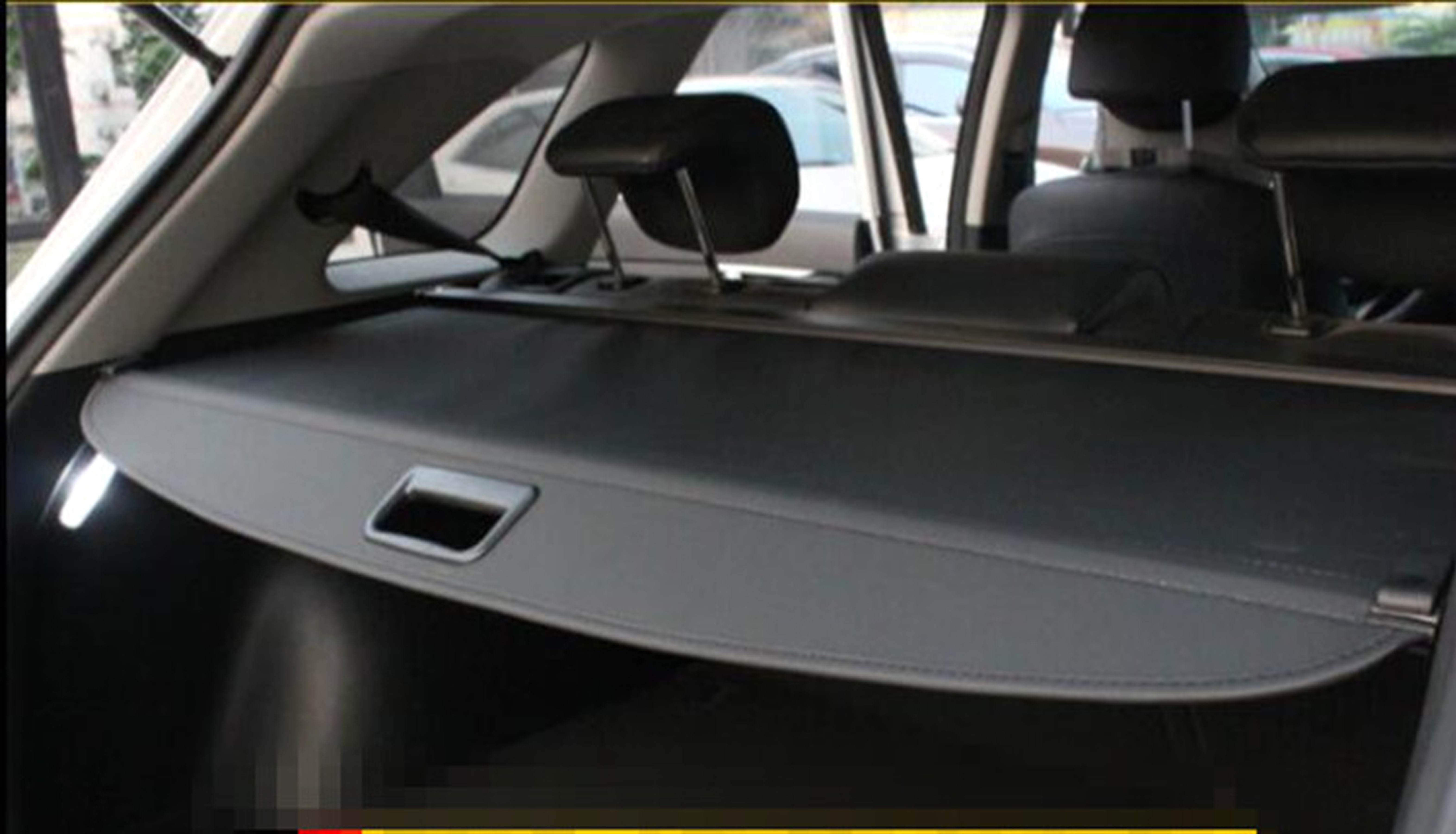 Retractable Rear Security Cargo Cover 