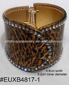 fashion metal leopard design printed and rhinestones jewelry spring bangle bracelet