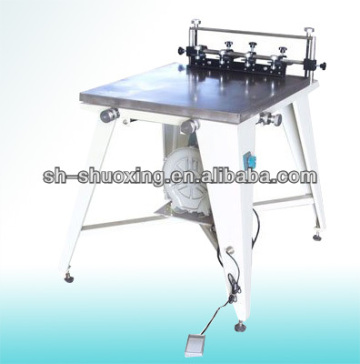 Manual screen printing machine with suction table
