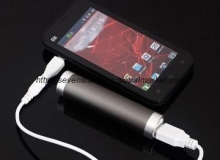 Micro/mini portable power bank/rechargeable powerpack with 2600mAh