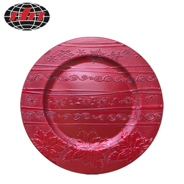 Red Pattern Plastic Charger Plate