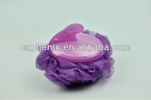 Mesh puff cleansing with handle