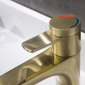 Simple brass 38 degree thermostatic basin mixer