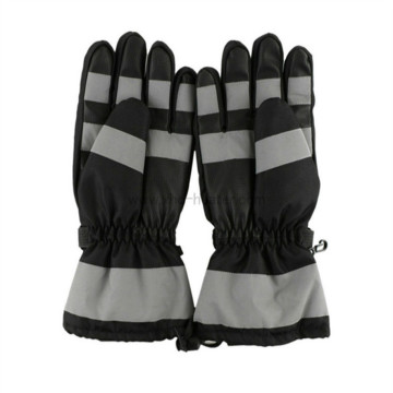 Convenient remote operation Heated Insoles