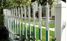 Community Green Belt Facility PVC Fence Guardrail Railing
