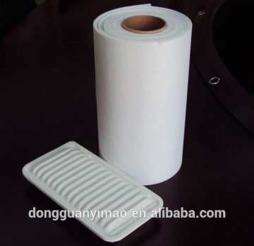 Dust absorbent dust cloth material roll