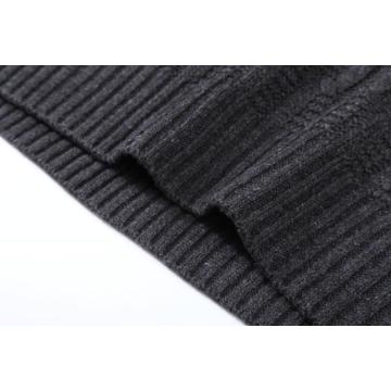 Herren Kapuzenpullover mit gestricktem Zopfmuster und geknöpftem Schal