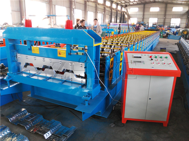 Steel Deck Forming Machine