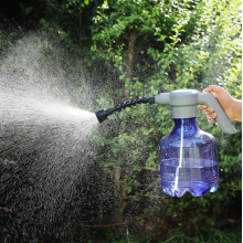 Spruzzatore d&#39;acqua dell&#39;energia da giardino