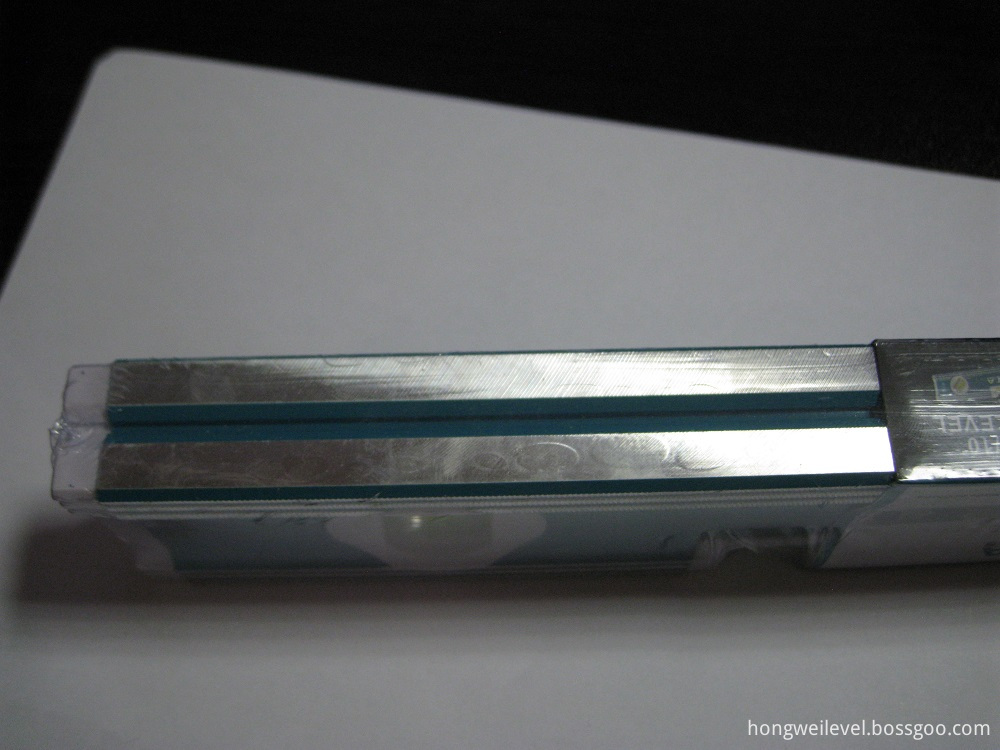 Aluminum box spirit level