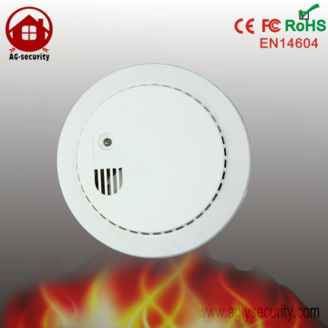 Dual-voltage Optical Smoke Detectors