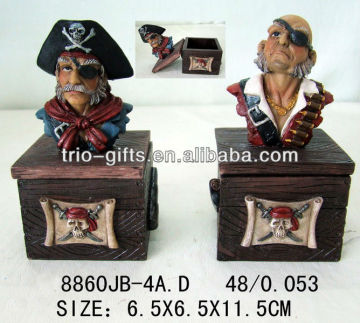 polyresin pirate figurine box