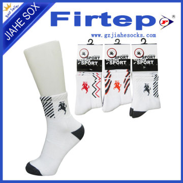 custom outdoor sports socks ,half terry sports ankle socks