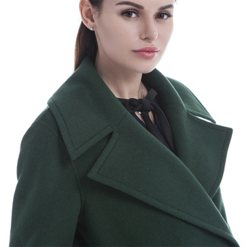 Cappotto invernale in cashmere verde di nuovo stile