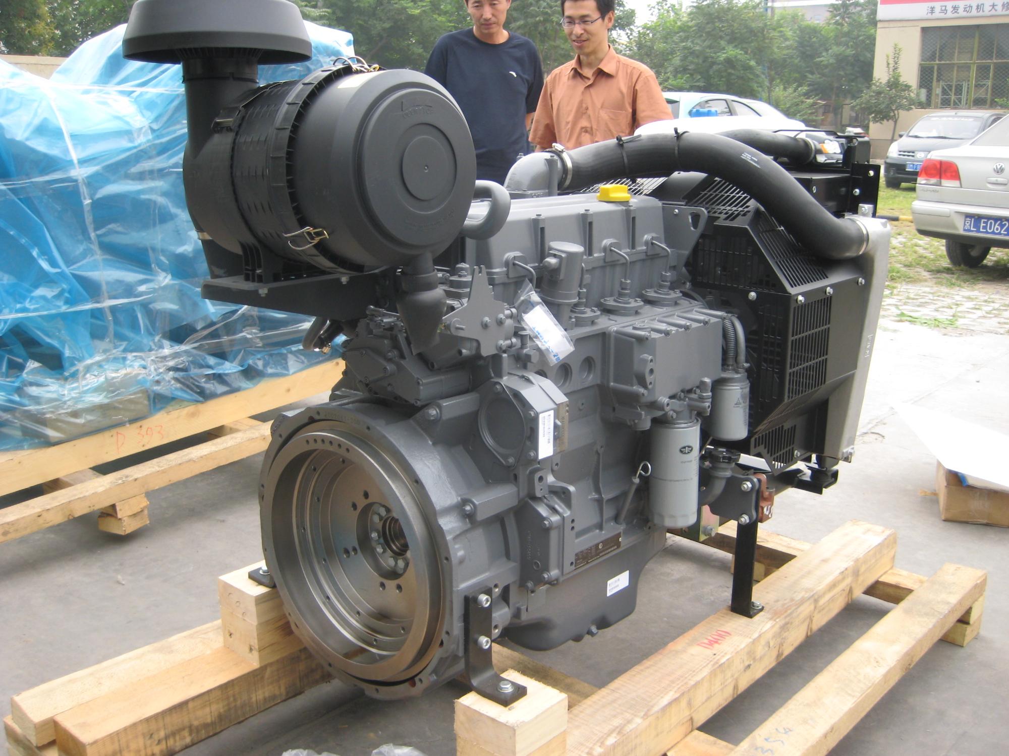 Deutz diesel motor water cooled BF4M1013 under Deutz License