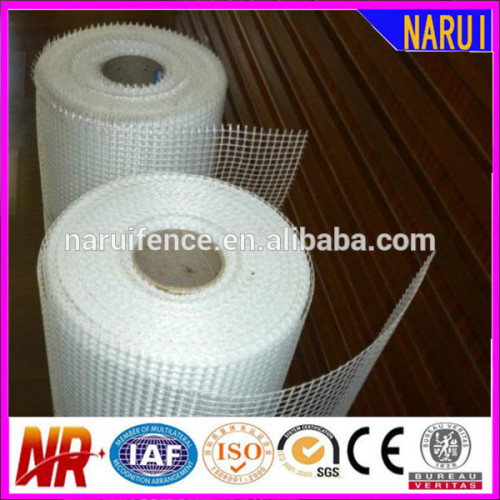 Building Fiberglass Mesh Fabrics