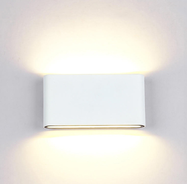 Luz de pared exterior LED impermeable