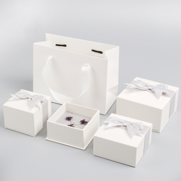 Propose Wedding Ring White Jewelry gift Box