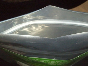 zip lock plastic pouch