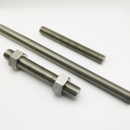 ฮาร์ดแวร์ B8 Stud Bolt แกนเกลียวและถั่ว