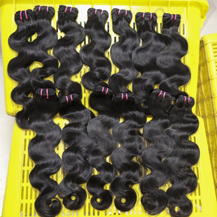 Wholesale double drawn body wave Bundle Vendor Virgin Cuticle Aligned Hair Free Sample 12A Siliky Brazilian Hair Bundle