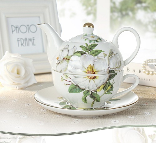 Té de porcelana para un sistema