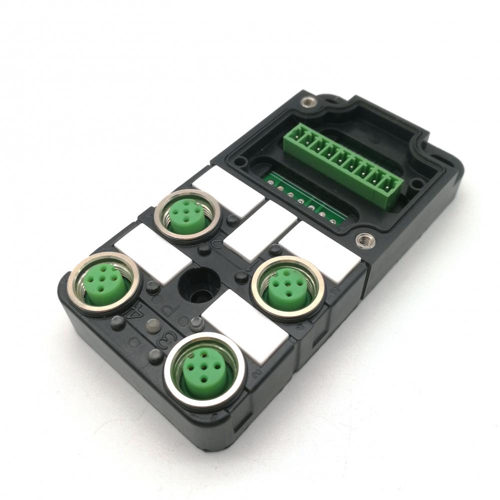 M12 4port distribution system