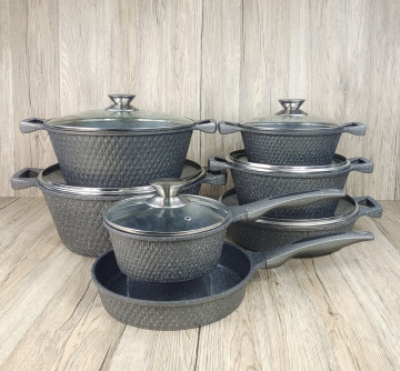 Diamond Shape High Quality Non-Stick Cookware Sets