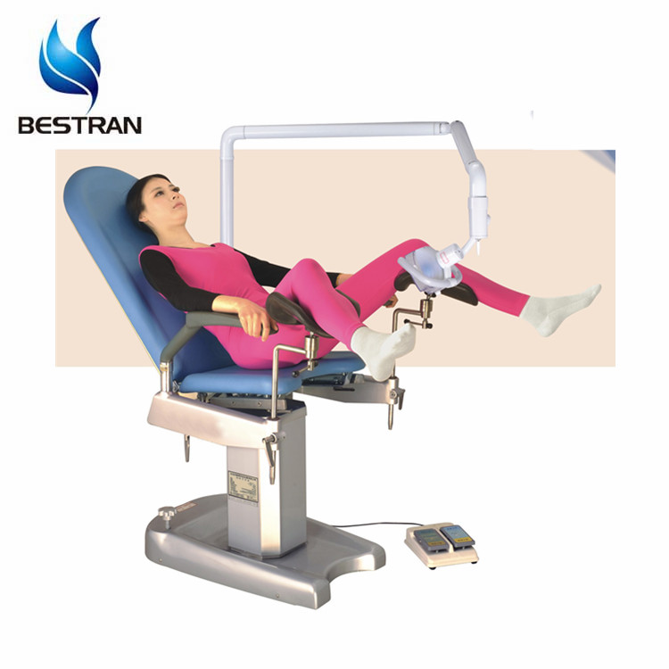BT-GC001 hospital electric gynecology examination chair,  medical obstetric table surgical bed with lamp price