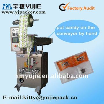 Candy packing machine