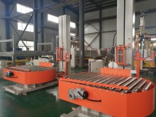 Automated turntable packaging machine