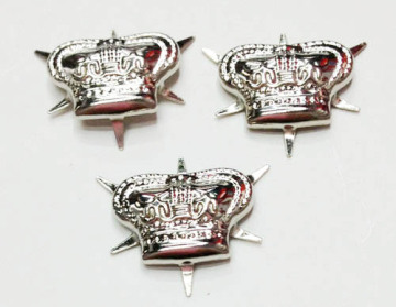 Silver Crown Nailheads 6 Prongs