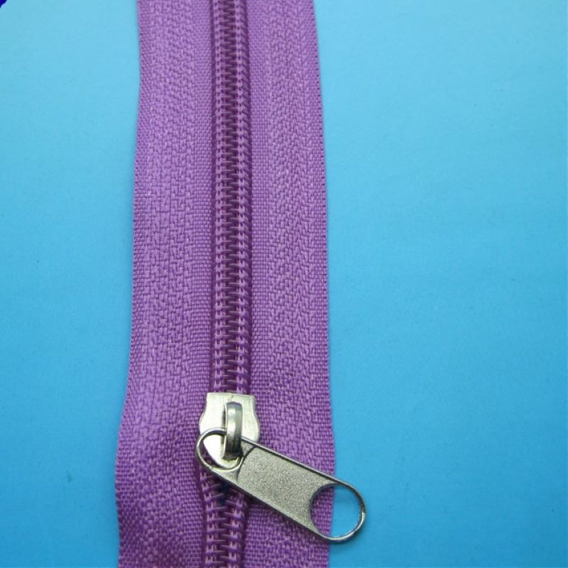 Clothing Accessories hot sale tight nylon zipper 