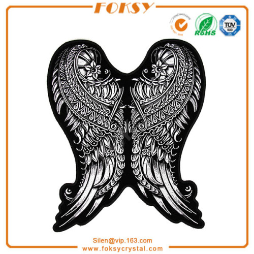 Wings embroidered patches customized for garment