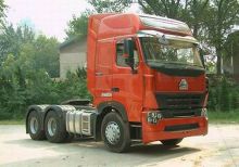 HOWO 6X4 automatic transmission tractor trailer for sale