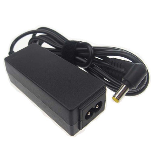 Adaptador de alimentação 19V 1.58A 30w para Toshiba